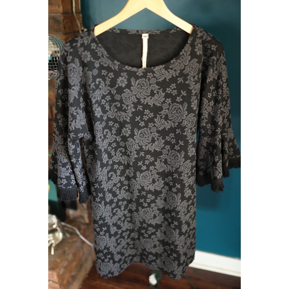 Uncle Frank Women's Blk/gray Floral Stretch Bell Sleeve Dress Large
